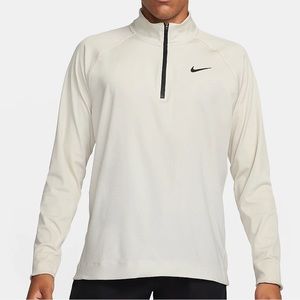 Nike women’s quarter zip pull over